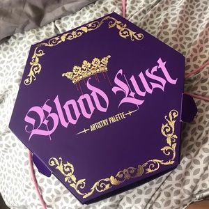 Jeffree Star Blood lust palette